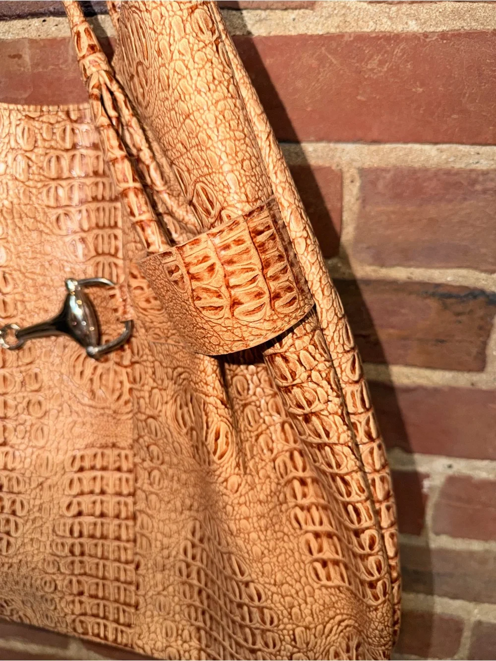 Tan Croc-Embossed Leather Tote Bag Shoulder Purse Carry On